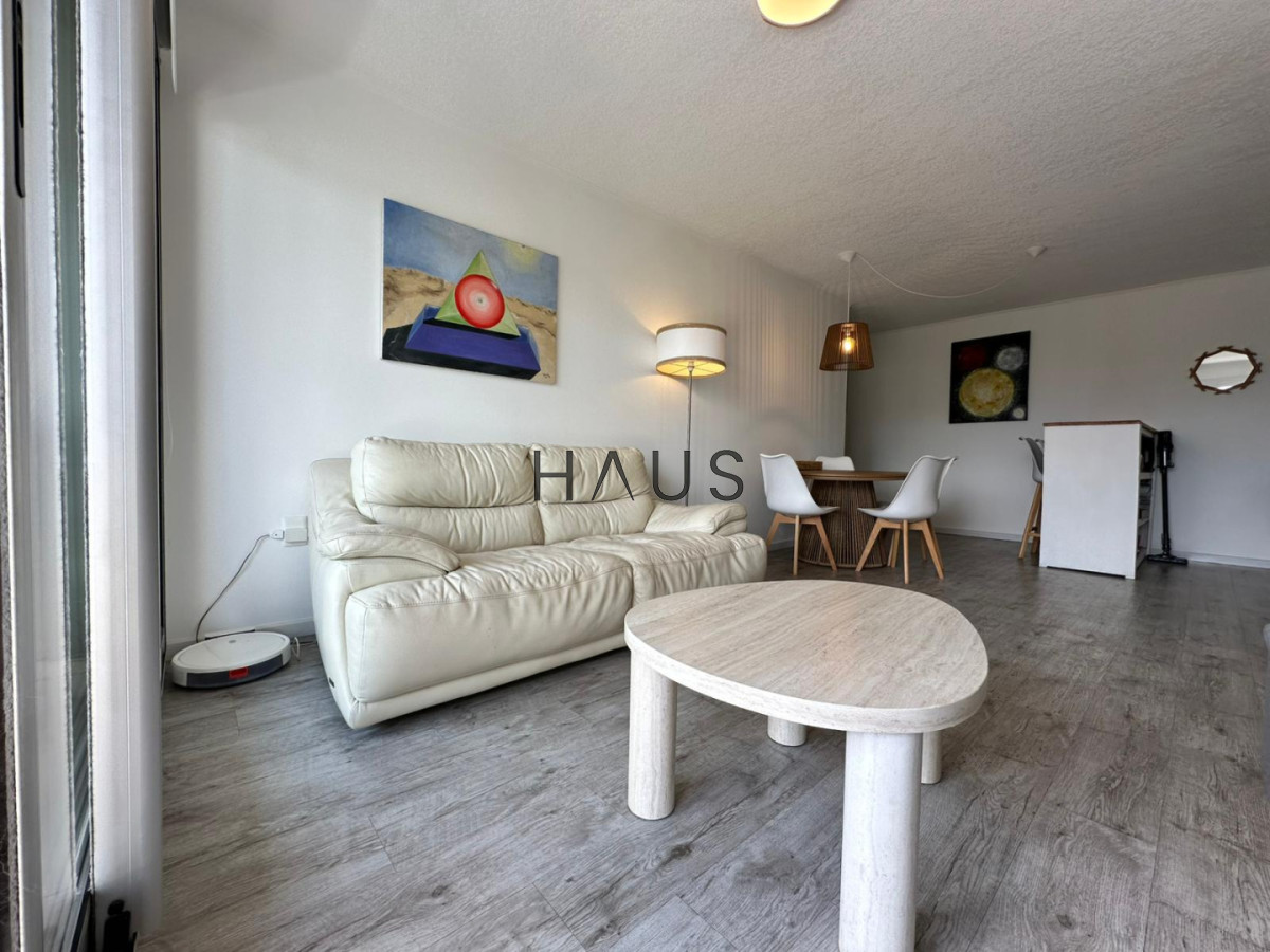 Apartamento ID.716 - Apartamento de dos dormitorios en venta en Punta del Este.-