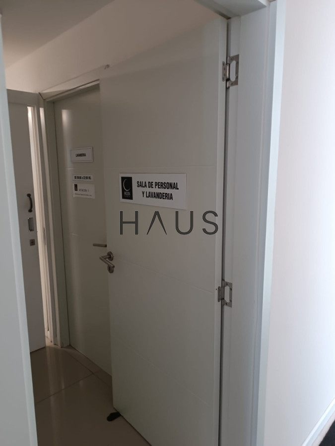 Apartamento ID.716 - Apartamento de dos dormitorios en venta en Punta del Este.-