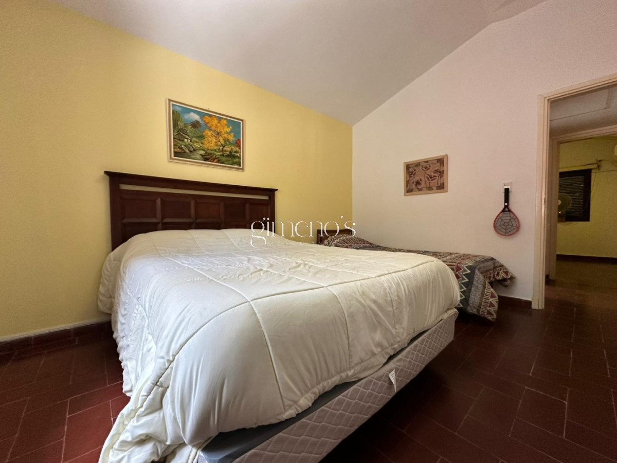 Casa ID.1120 - Casa de 3 dormitorios en venta en playa mansa