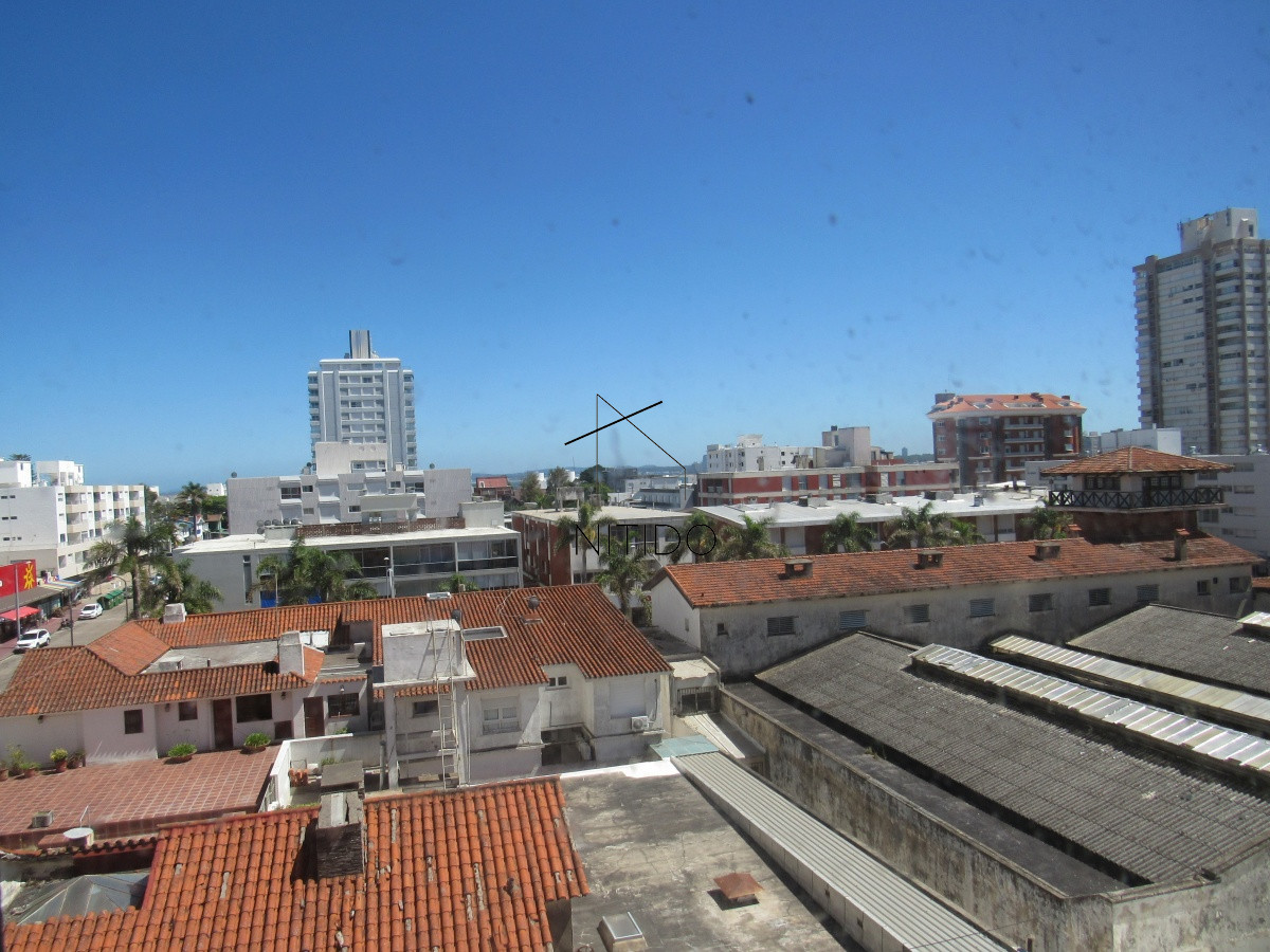 Apartamento ID.556 - Apartamento en venta  de dos dormitorios en Punta del Este