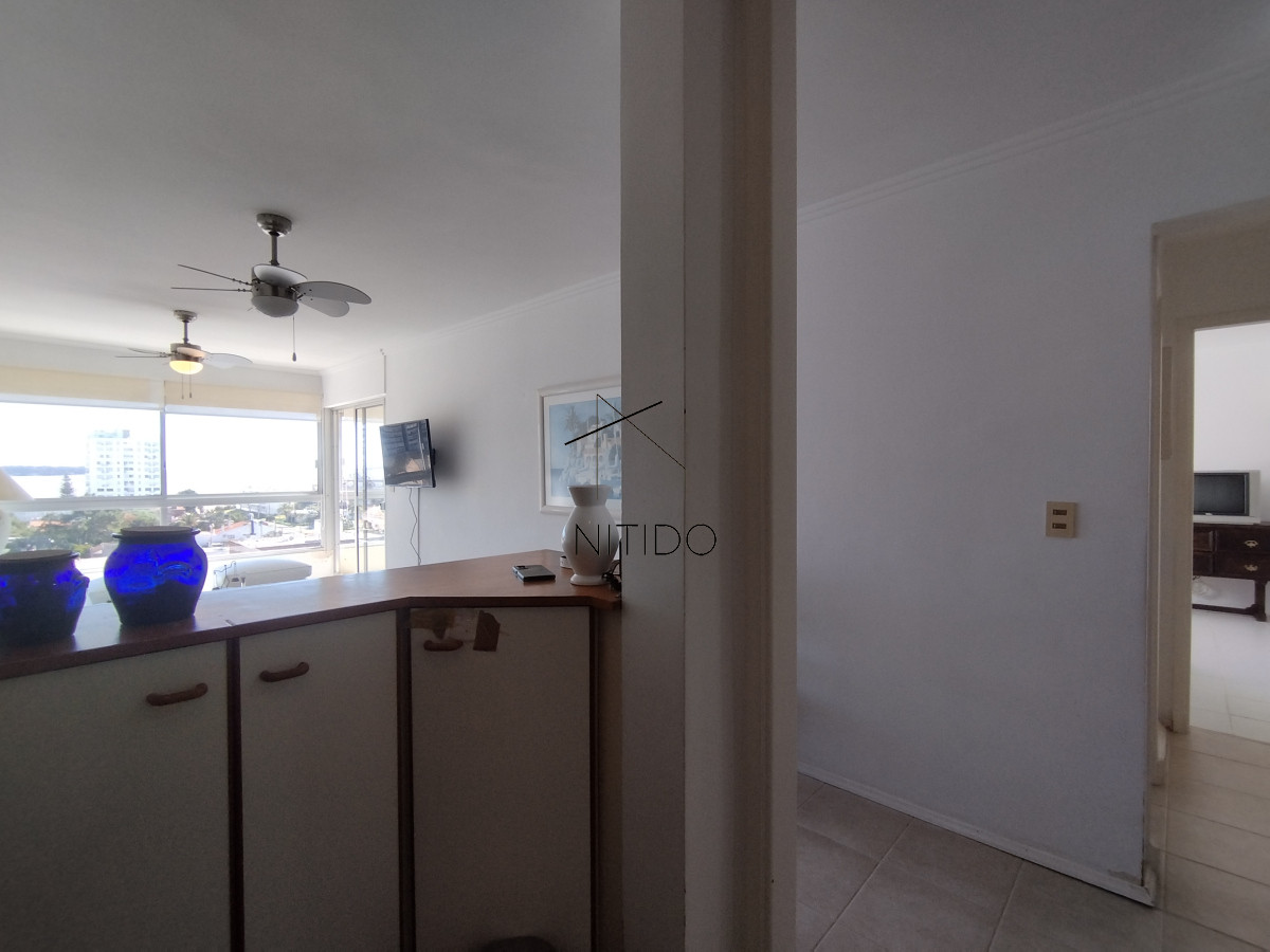 Apartamento ID.532 - Alquiler y venta de apartamento de dos dormitorios en Punta del Este