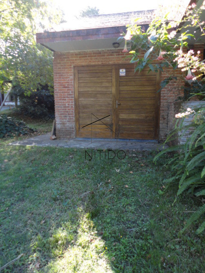 Casa ID.520 - Venta de casa de 3 dormitorios en Punta del Este 