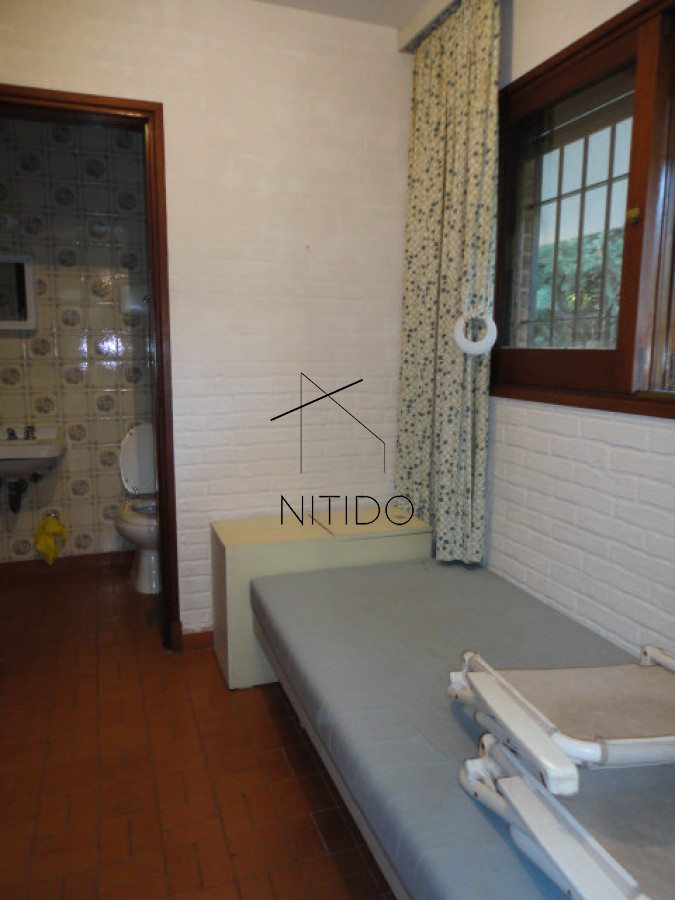 Casa ID.520 - Venta de casa de 3 dormitorios en Punta del Este 