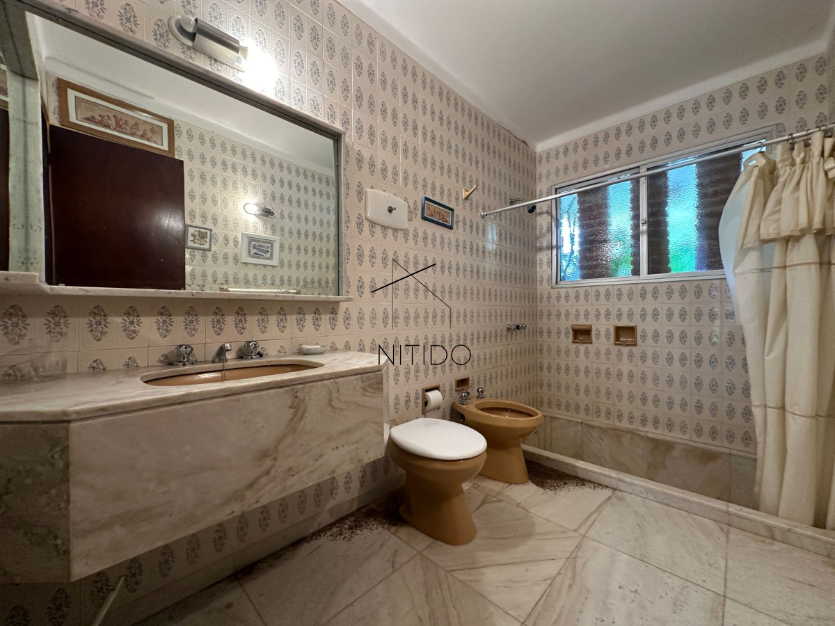 Casa ID.520 - Venta de casa de 3 dormitorios en Punta del Este 