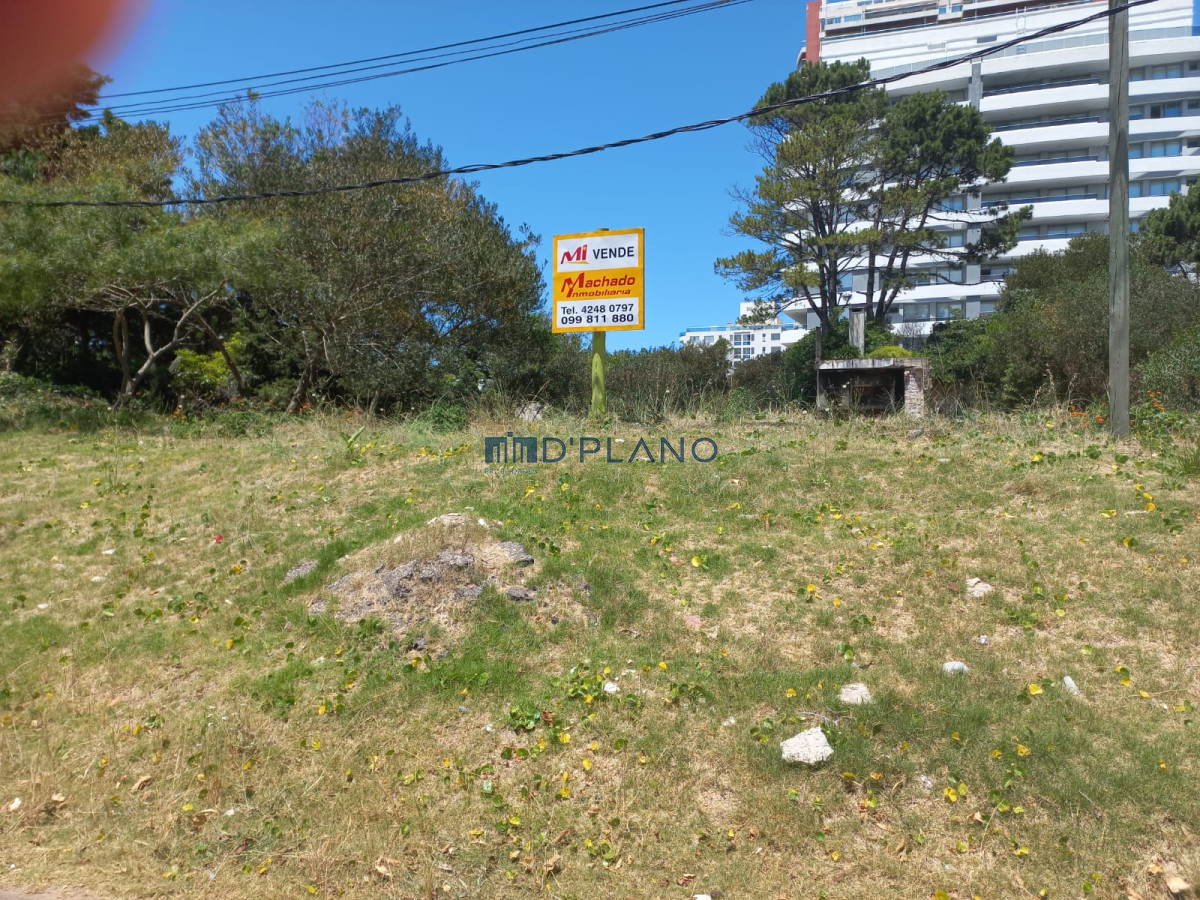 Terreno ID.110 - VENTA DE TERRENO APTO PARA PH 4 PISOS PUNTA DEL ESTE