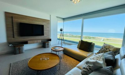 Alquiler  y venta de apartamento de 3 dormitorios en Punta del Este