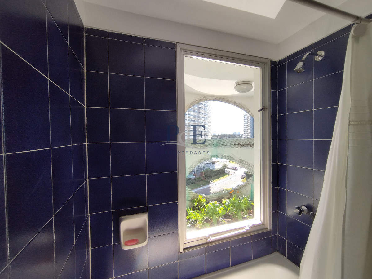  Alquiler y venta de apartamento de dos dormitorios en Punta del Este - Imagen 26