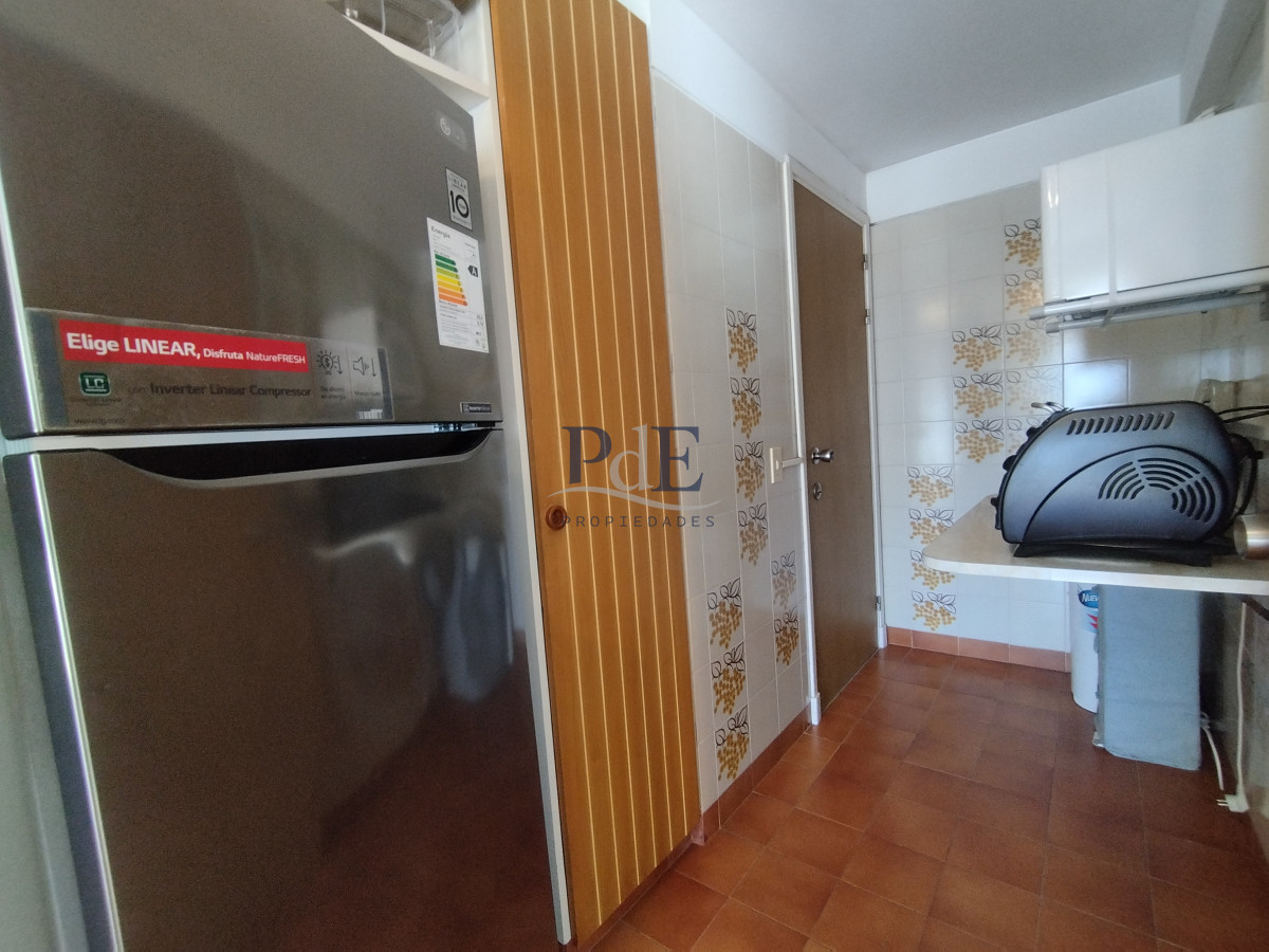  Alquiler y venta de apartamento de dos dormitorios en Punta del Este - Imagen 9