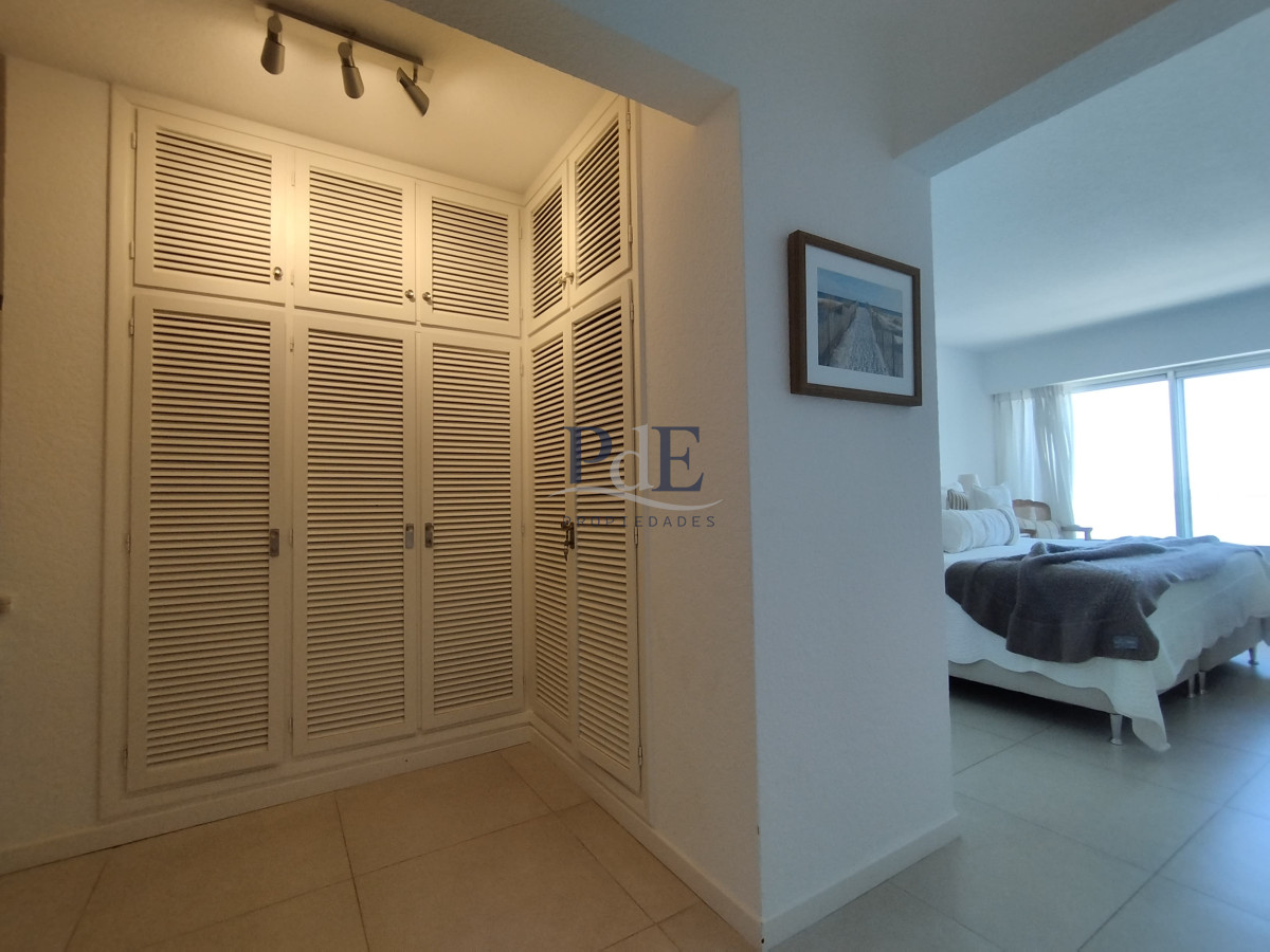 Apartamento de 3 dormtiorios en playa mansa - Imagen 10