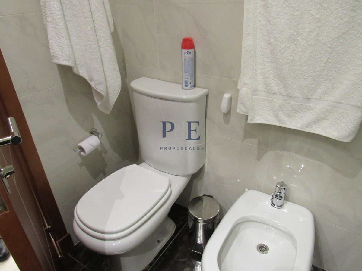 Venta de Apartamento en Playa Mansa - Imagen 15