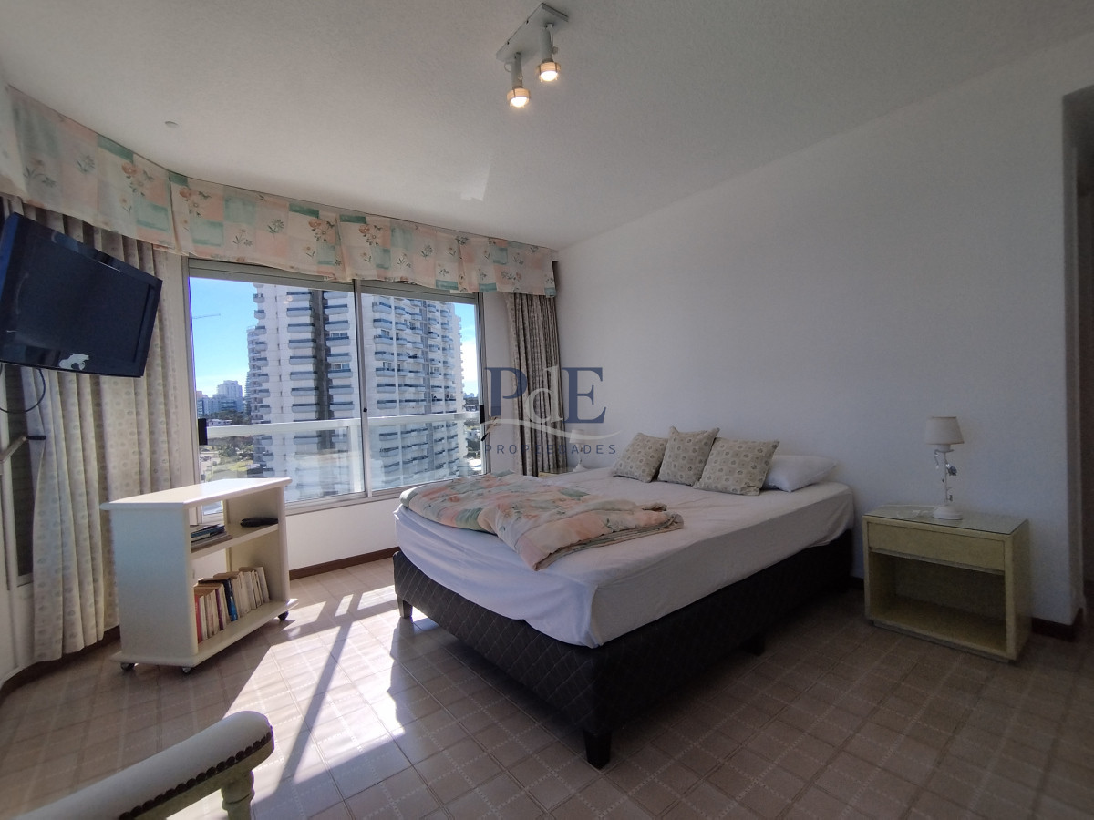  Alquiler y venta de apartamento de dos dormitorios en Punta del Este - Imagen 31