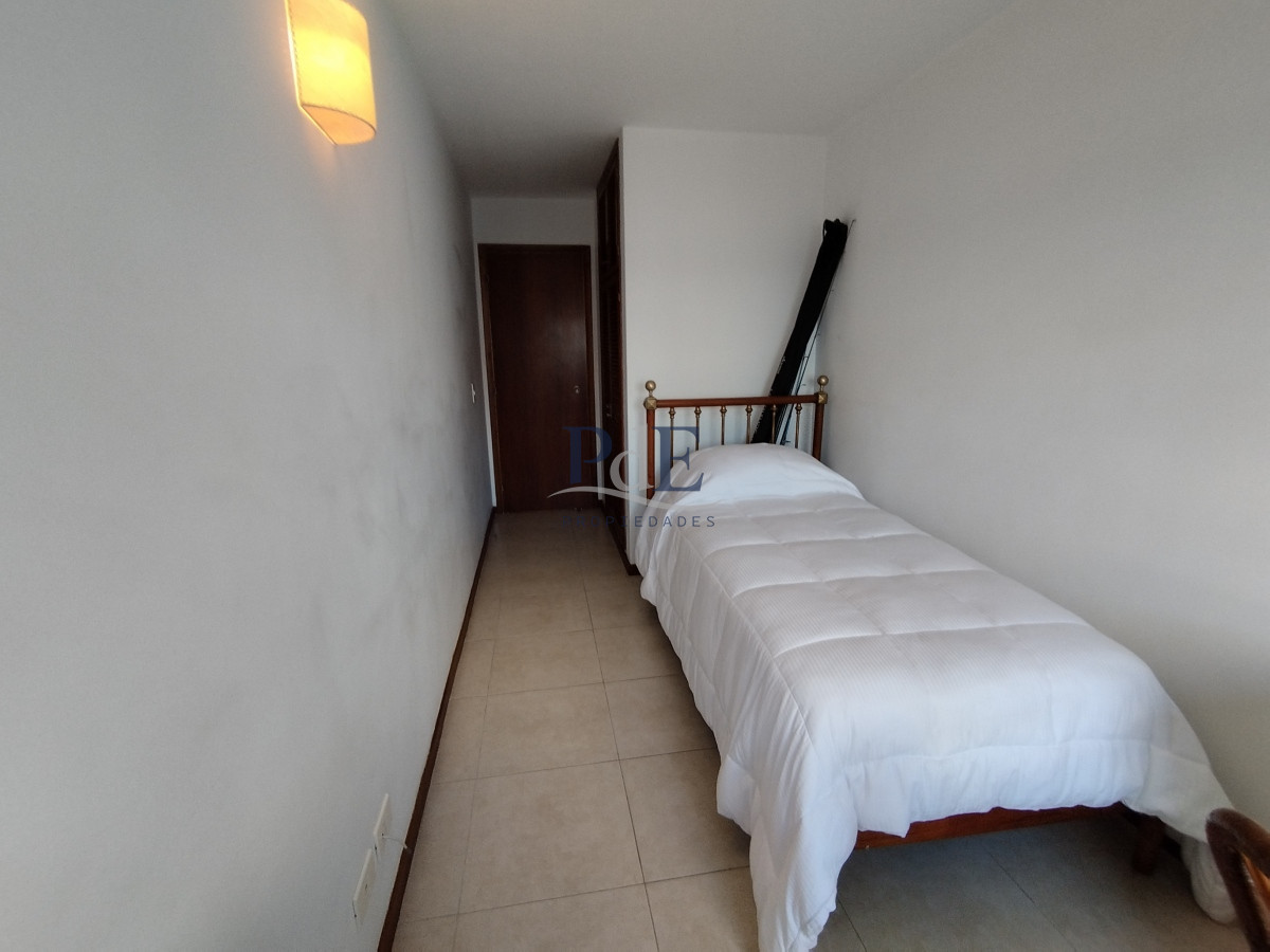 Apartamento en venta frente a playa mansa - Imagen 36