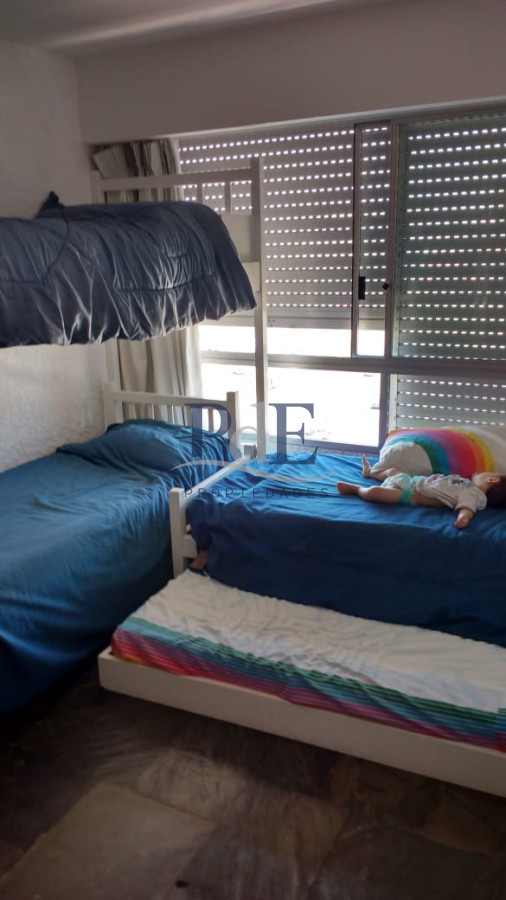  Apartamento de dos dormitorios en venta y alquiler frente al mar Punta del Este - Imagen 22