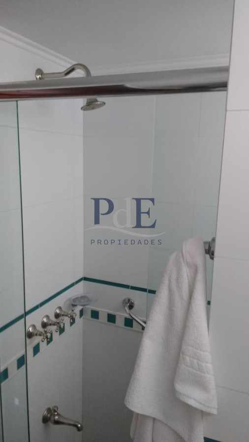  Apartamento de dos dormitorios en venta y alquiler frente al mar Punta del Este - Imagen 25