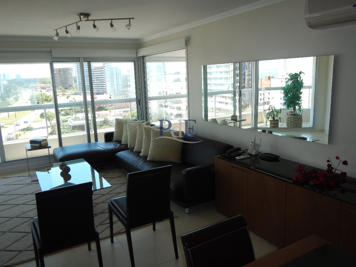 Apartamento en venta y alquiler de  3 dorm en Punta del Este - Imagen 25