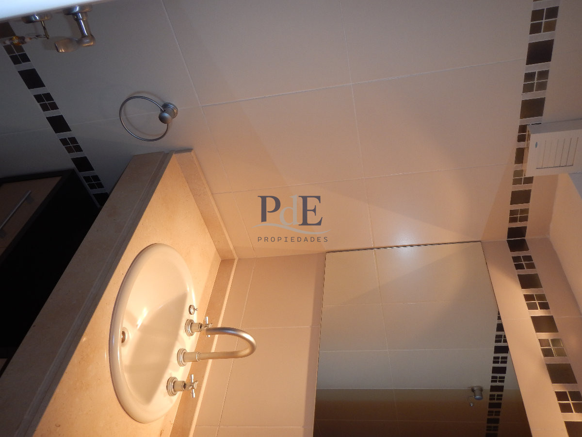 Apartamento en venta y alquiler de  3 dorm en Punta del Este - Imagen 39