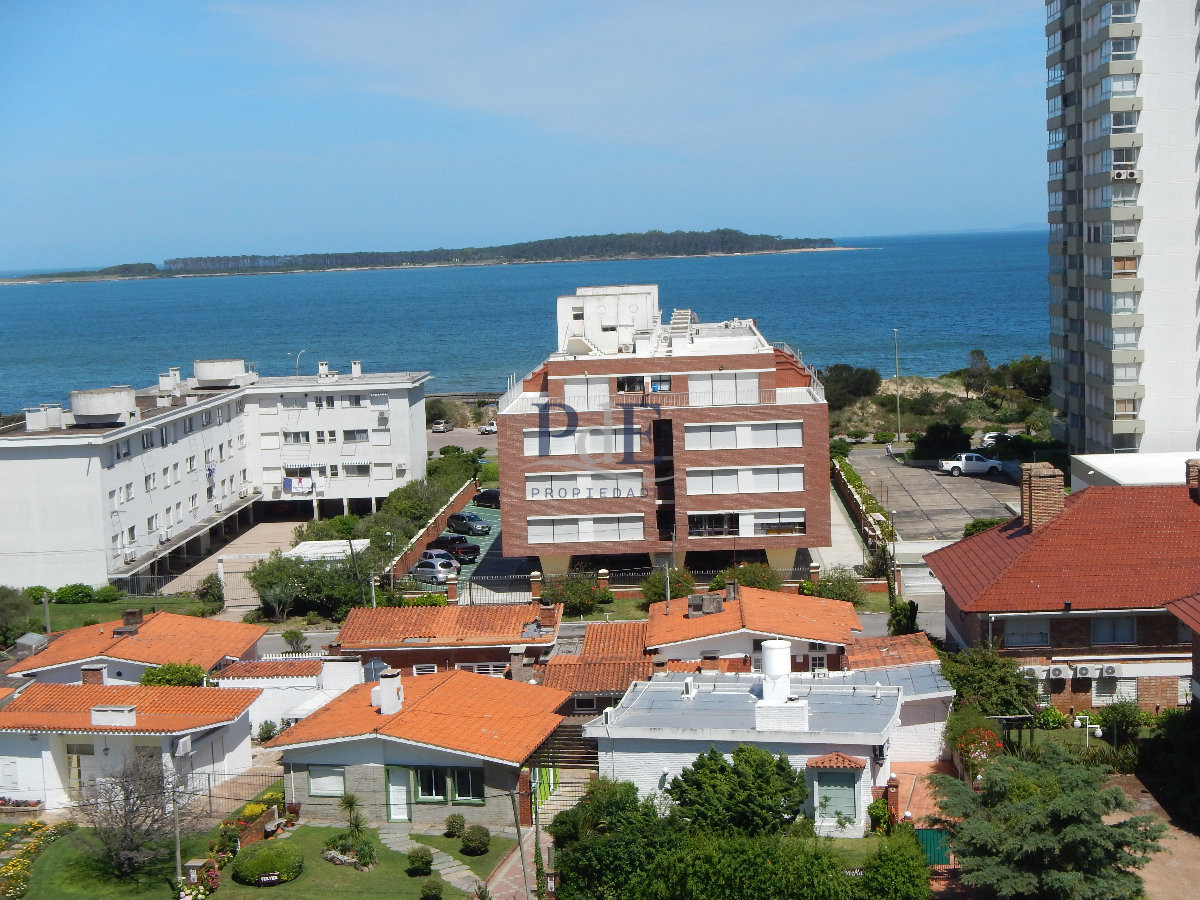 Apartamento en venta y alquiler de  3 dorm en Punta del Este - Imagen 40