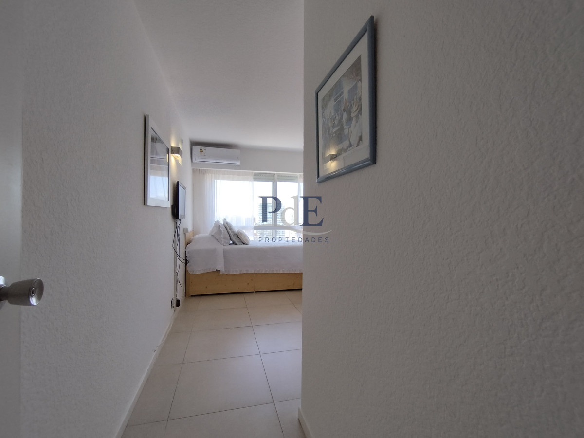 Apartamento de 3 dormtiorios en playa mansa - Imagen 35