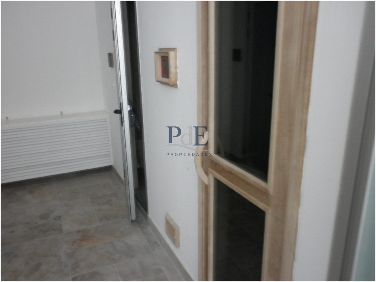 Venta de Apartamento en Playa Mansa - Imagen 45