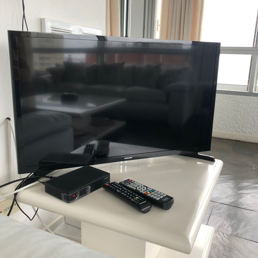 Apartamento ID.2256 - Alquile apartamento de dos dormitorios en Punta del Ester, playa brava