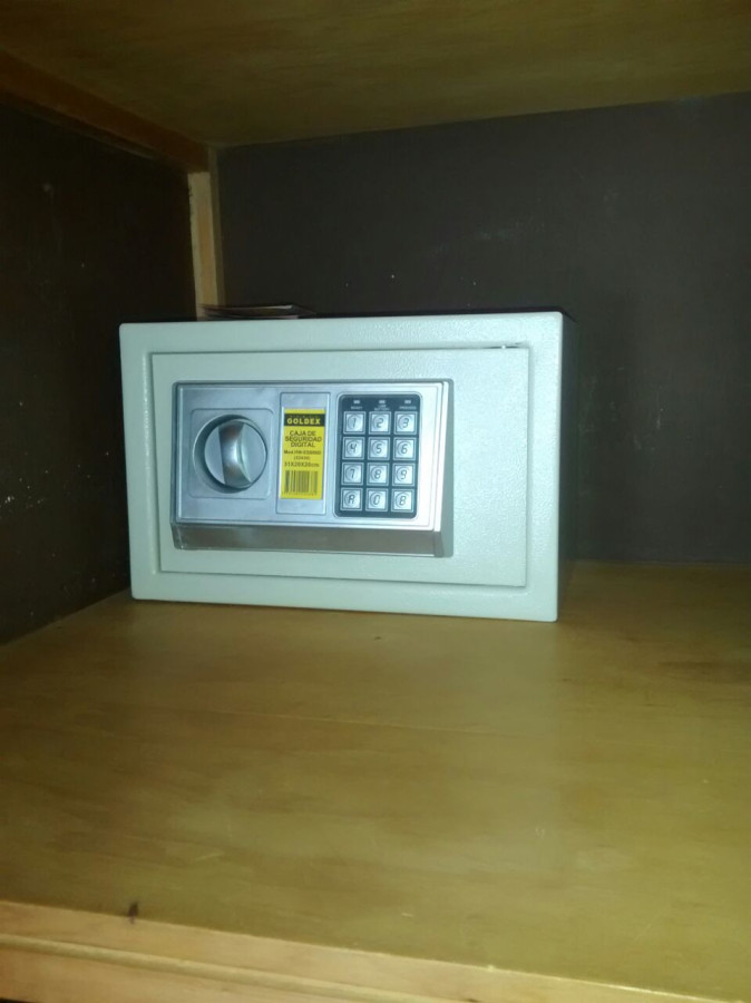 Apartamento ID.2305 - Muy comodo departamento , con todos los servicios, cerca del centro, parada 2 brava