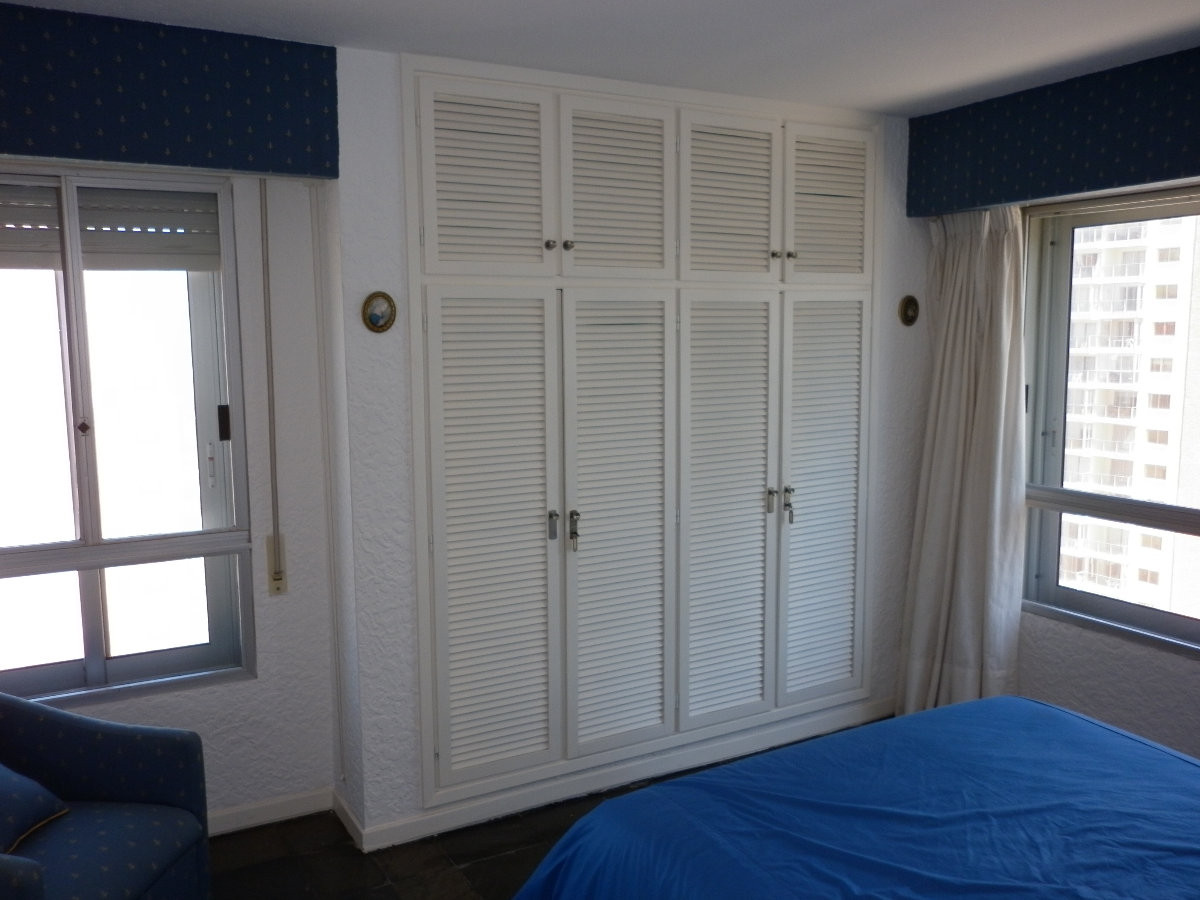 Apartamento ID.2256 - Alquile apartamento de dos dormitorios en Punta del Ester, playa brava