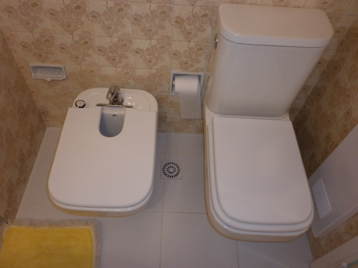 Apartamento ID.2256 - Alquile apartamento de dos dormitorios en Punta del Ester, playa brava