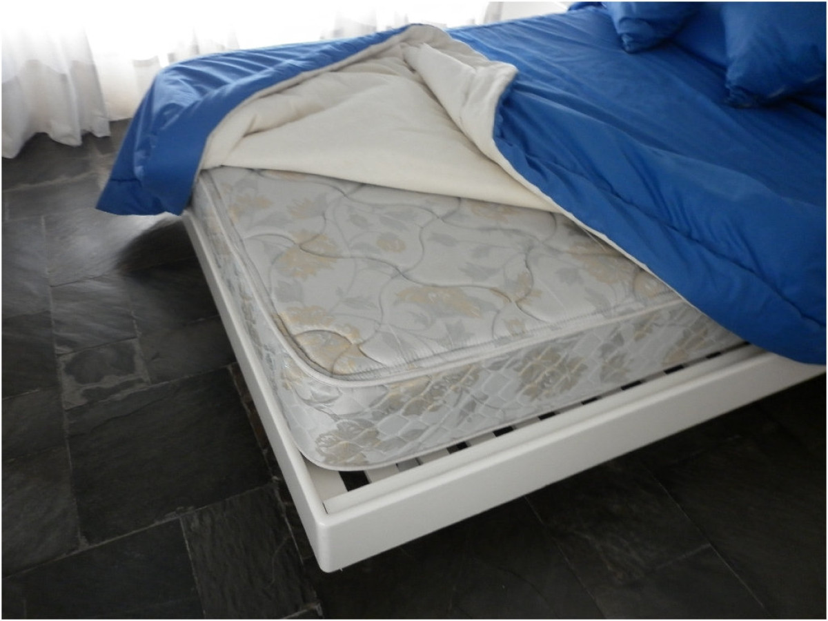 Apartamento ID.2256 - Alquile apartamento de dos dormitorios en Punta del Ester, playa brava