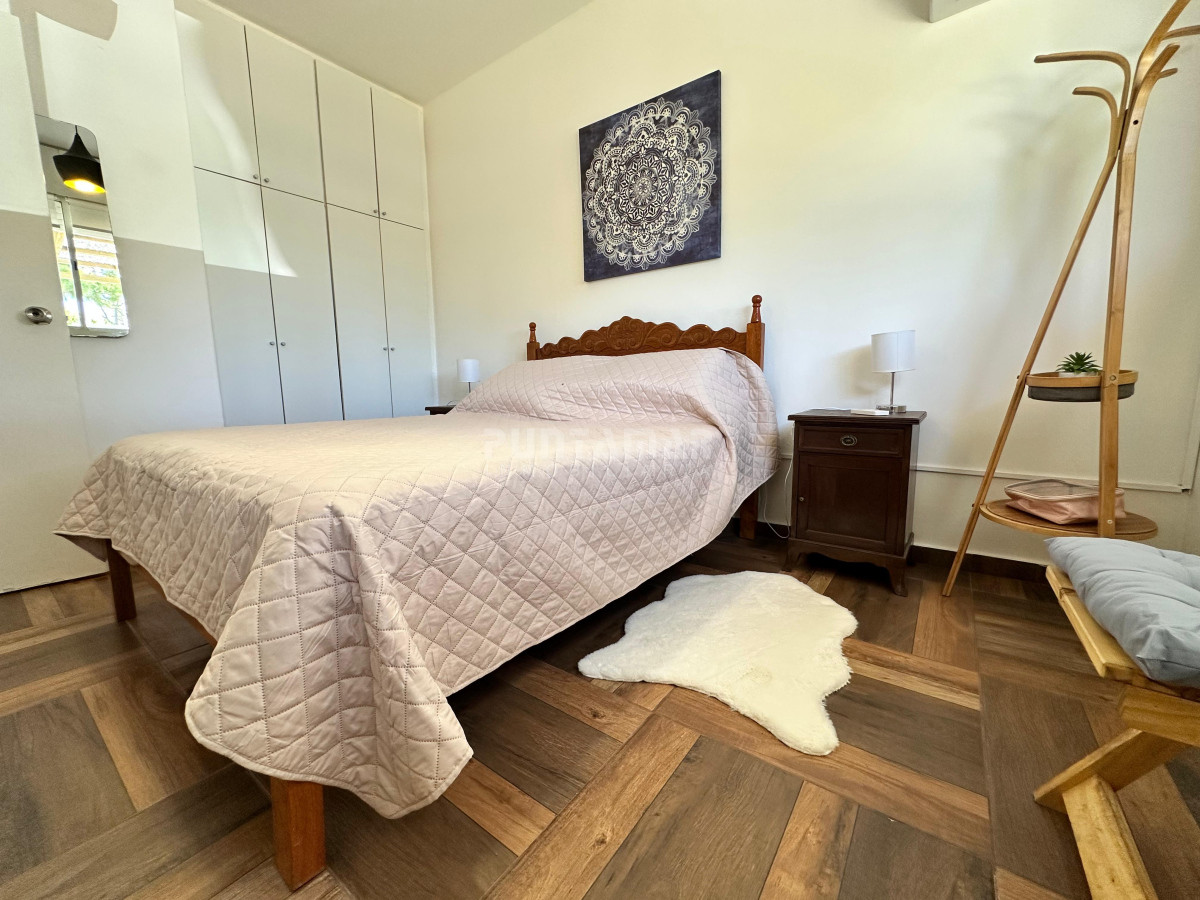 Casa ID.213573 - Casita de 1 dormitorio en alquiler de temporada en  Punta del Este.