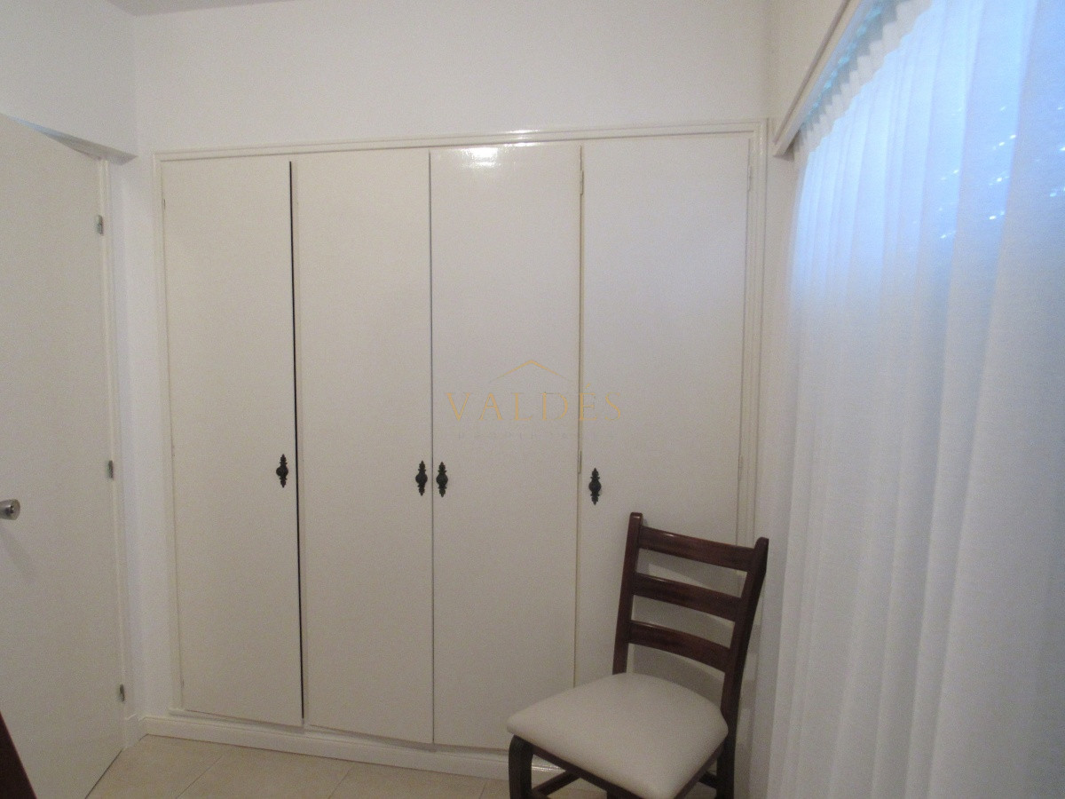 Apartamento ID.3835 - Apartamento en venta  de dos dormitorios en Punta del Este