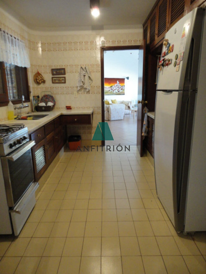 Apartamento ID.123 - Venta de casa de 3 dormitorios en Punta del Este 