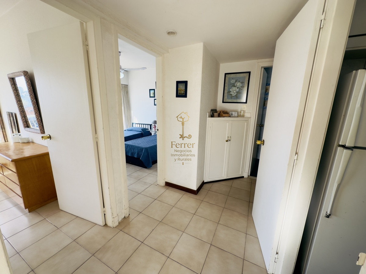 Apartamento ID.760 - Apartamento en venta, dos dormitorios, 2 baños, peninsula.