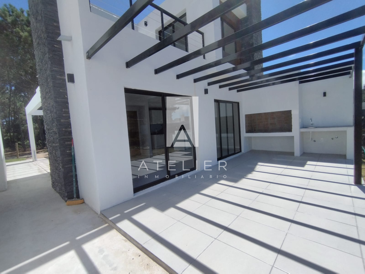 Burnett - GoPunta - Portal Inmobiliario de Punta del Este - Maldonado