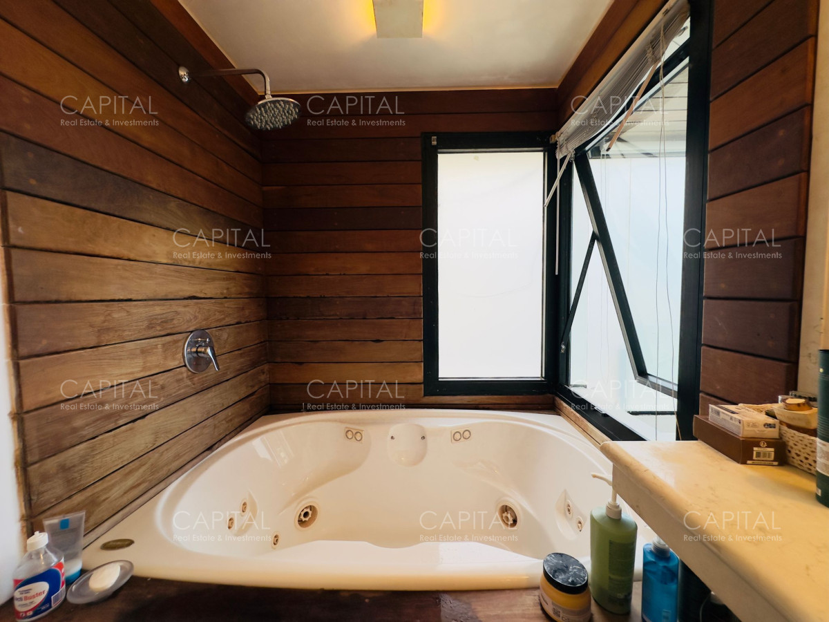 Apartamento ID.37145 - Venta de apartamento pent house frente a playa brava