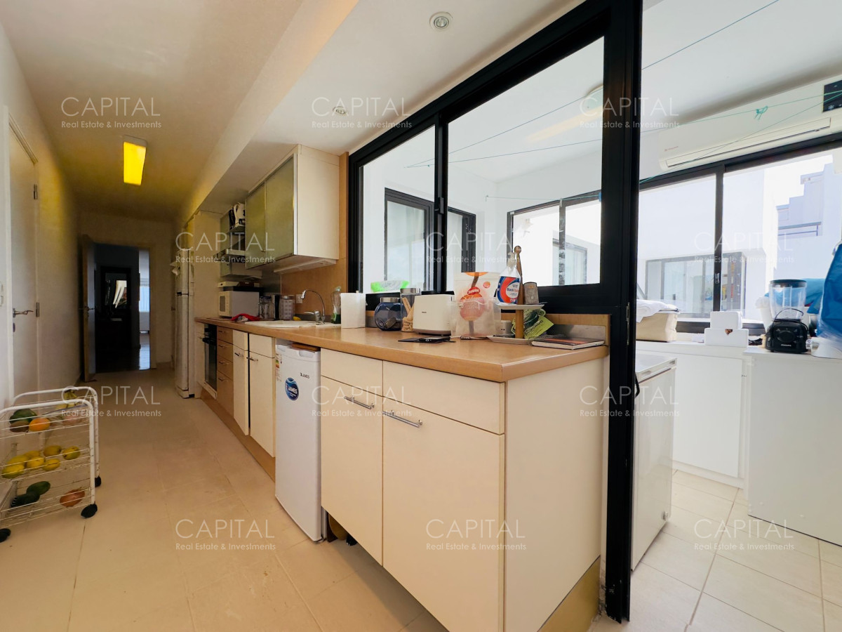 Apartamento ID.37145 - Venta de apartamento pent house frente a playa brava