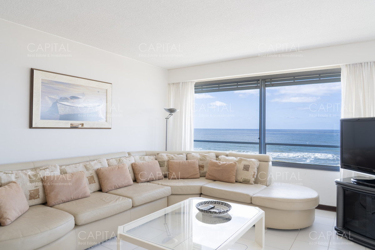 Apartamento ID.34888 - Venta de apartamento de 3 dormitorios y dep. de servicio en Punta del Este