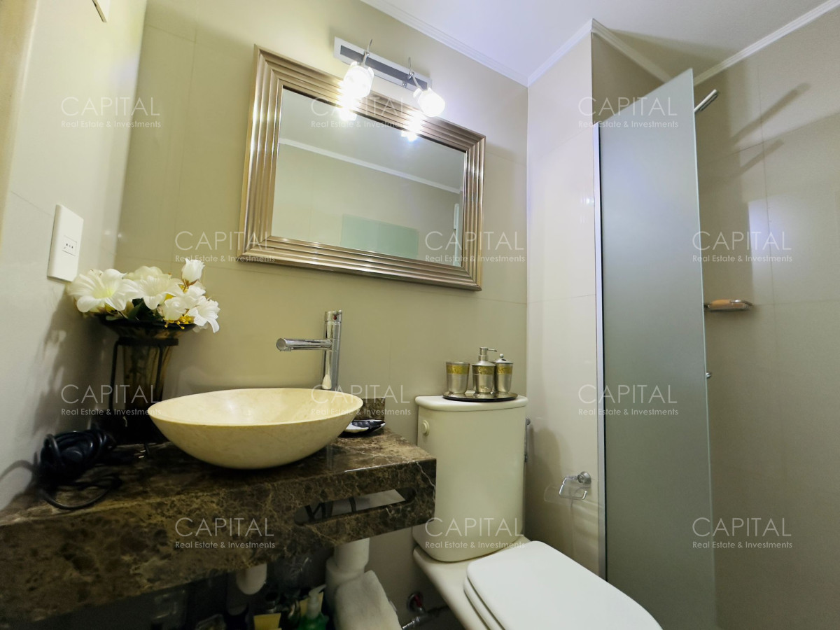 Apartamento ID.37689 - Malecon reciclado, primera linea playa mansa, 3 dormitorios, 1 suite.