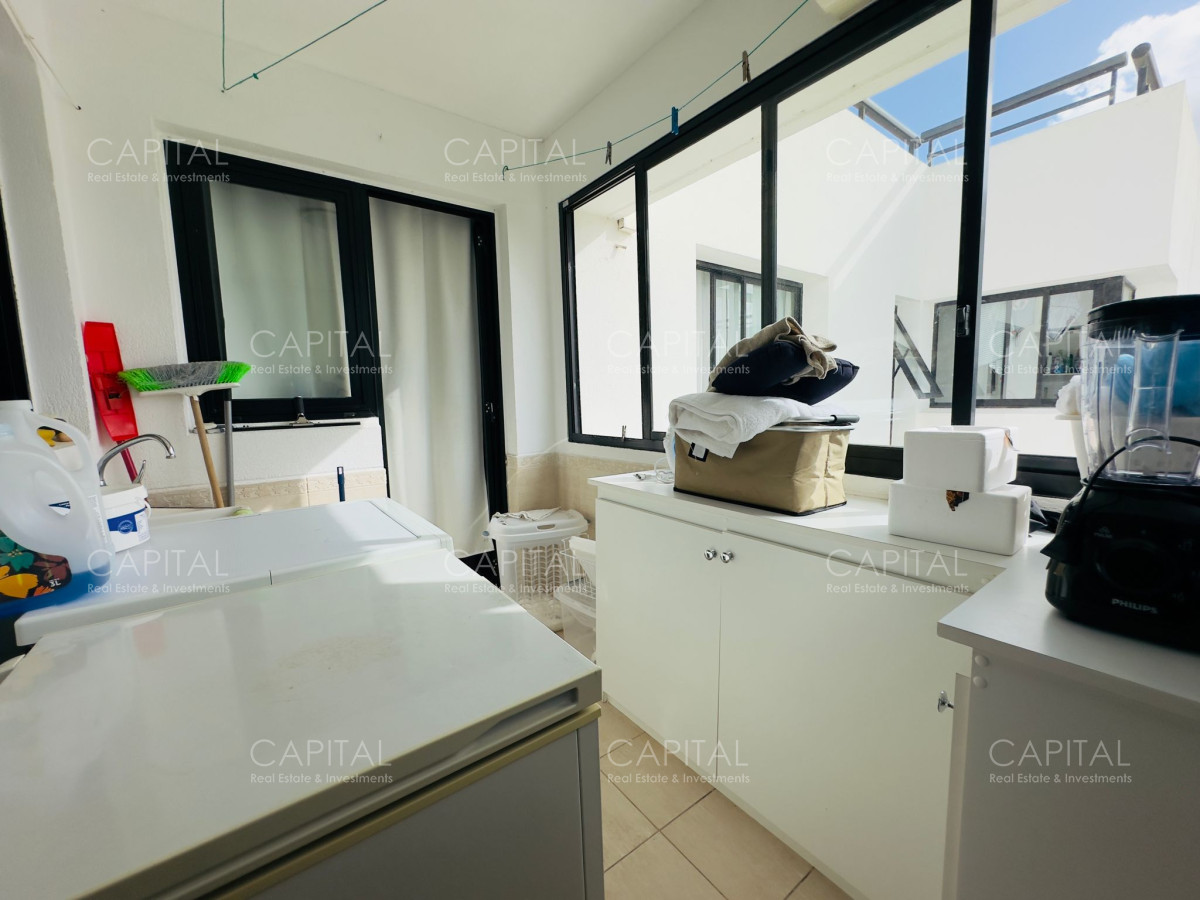 Apartamento ID.37145 - Venta de apartamento pent house frente a playa brava