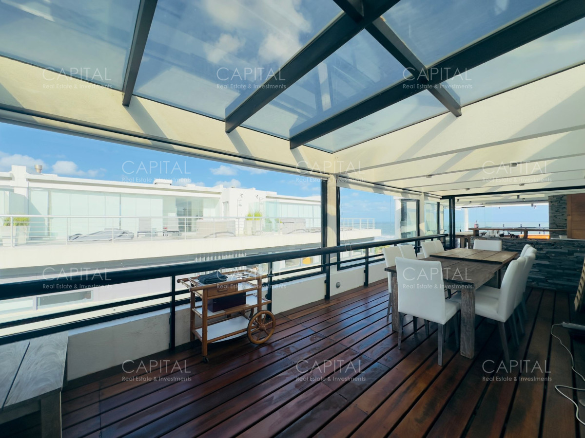 Apartamento ID.37145 - Venta de apartamento pent house frente a playa brava