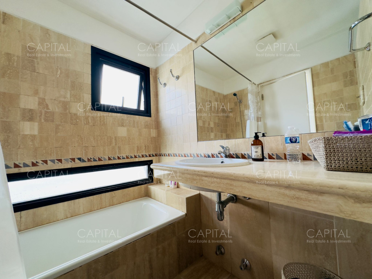 Apartamento ID.37145 - Venta de apartamento pent house frente a playa brava