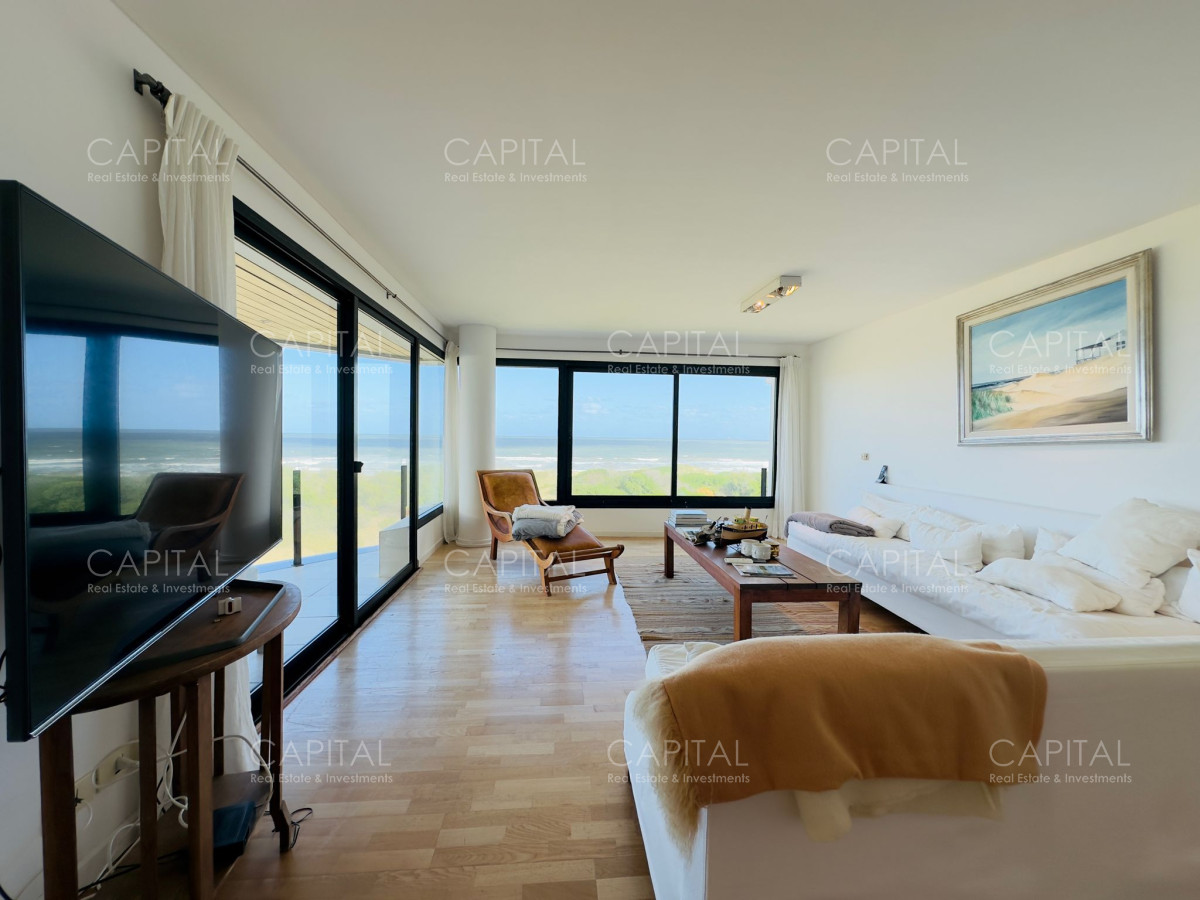 Apartamento ID.37145 - Venta de apartamento pent house frente a playa brava
