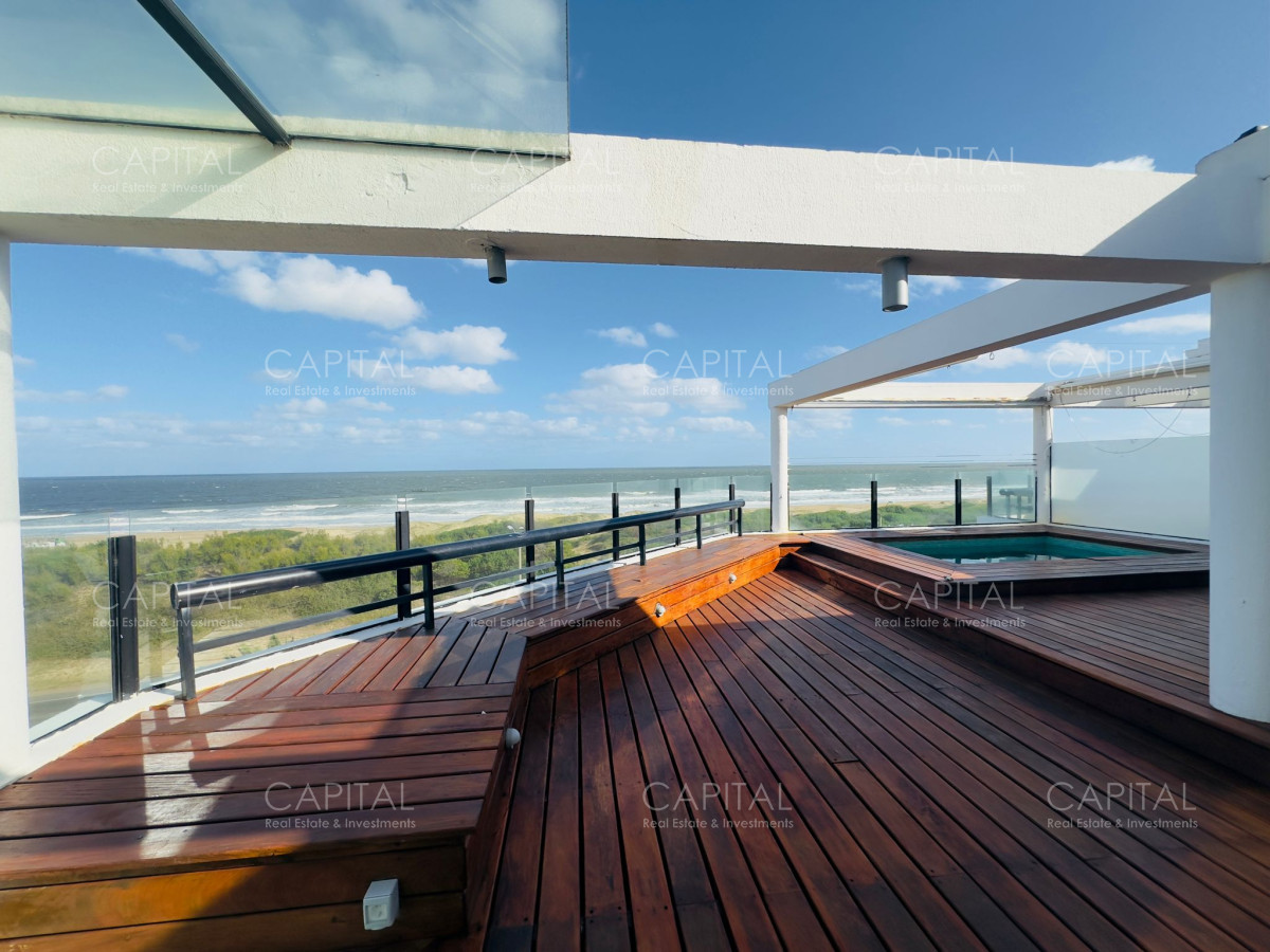 Apartamento ID.37145 - Venta de apartamento pent house frente a playa brava