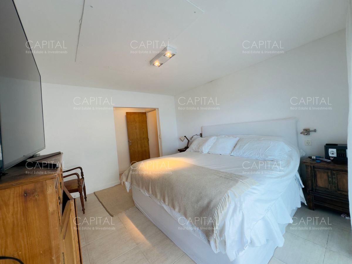 Apartamento ID.37145 - Venta de apartamento pent house frente a playa brava