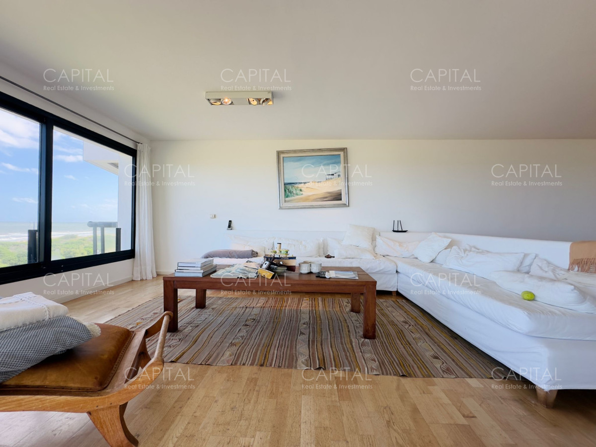 Apartamento ID.37145 - Venta de apartamento pent house frente a playa brava