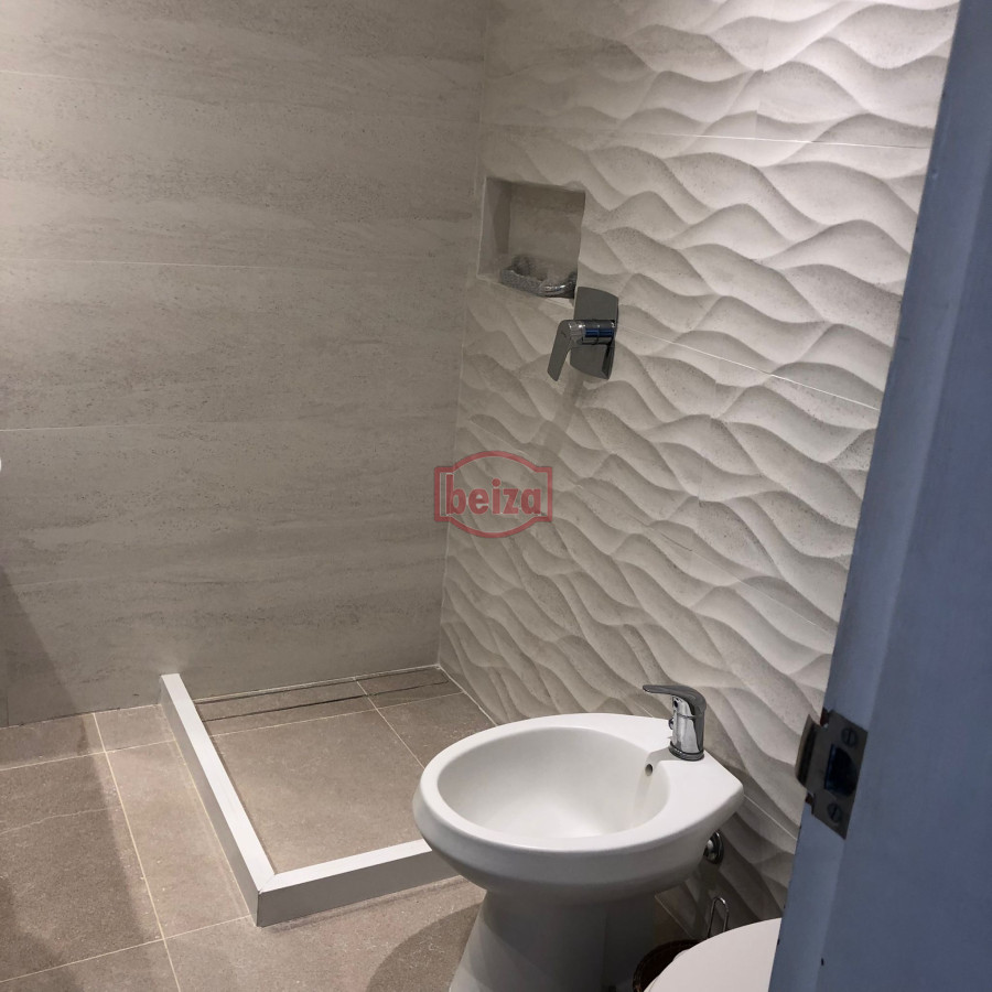 Apartamento ID.165290/ALQUILO-Apartamento-frente-PLAYA-BRAVA - Alquiler por temporada de apartamento de 3 dormitorios en Punta del Este