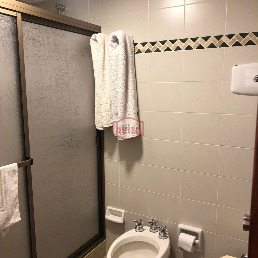 Apartamento ID.166427/ALQUILER-DE-APARTAMENTO-SOBRE-PLAYA-MANSA - APARTAMENTO en alquiler DE 3 DORMITORIOS EN PUNTA DEL ESTE
