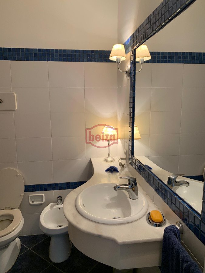 Apartamento ID.166805/El-Monoambiente-que-buscas-a-pasos-del-mar-y-con-financiación- - Venta de apartamento de un dormitorio en Punta del Este, reciclado