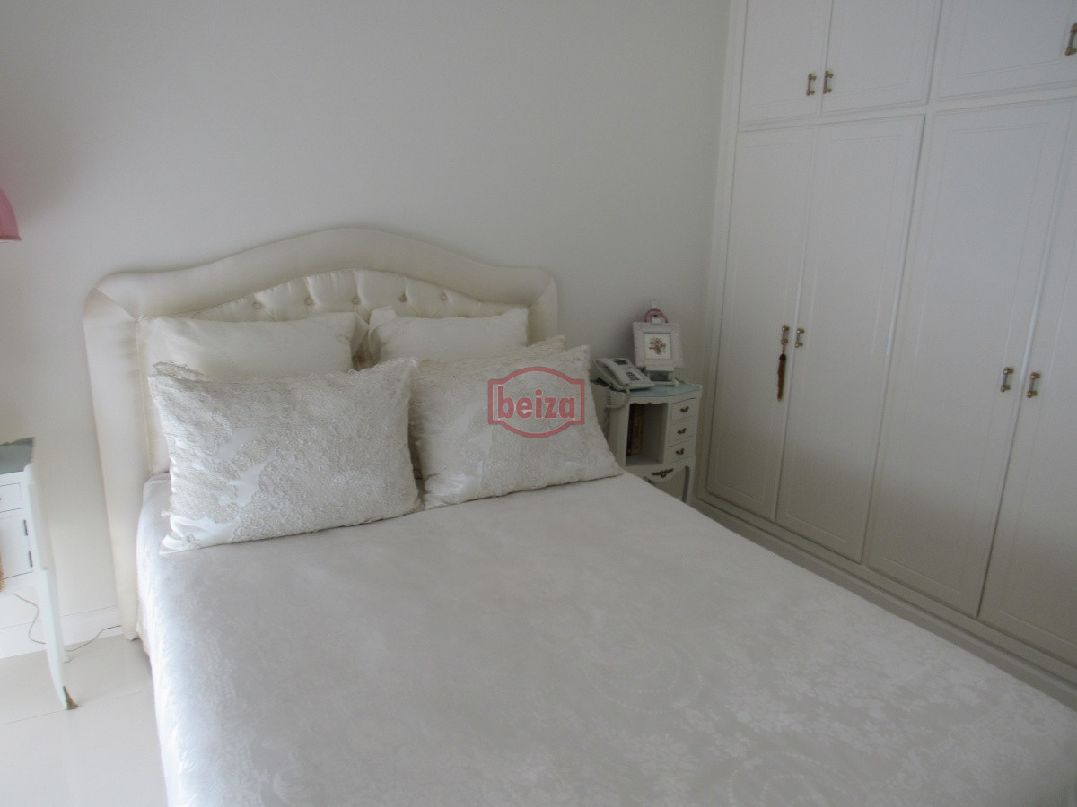 Apartamento ID.165934 - Venta  Y alquiler de apartamento de 3 dormitorios en Punta del Este