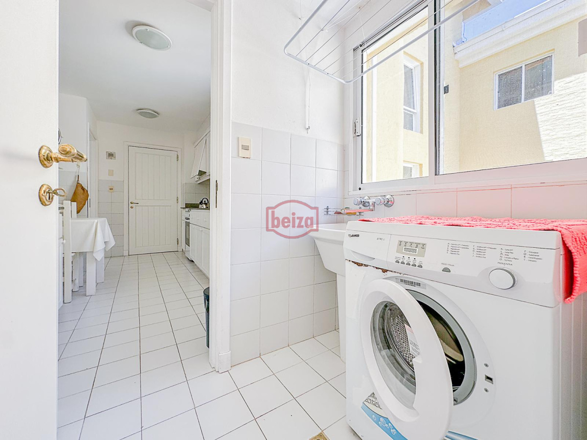 Apartamento ID.166837/GALA-TOWER-EN-VENTA-,-PUNTA-DEL-ESTE- - Apartamento en venta en primera linea de La Brava - Complejo Pinares de La Barra