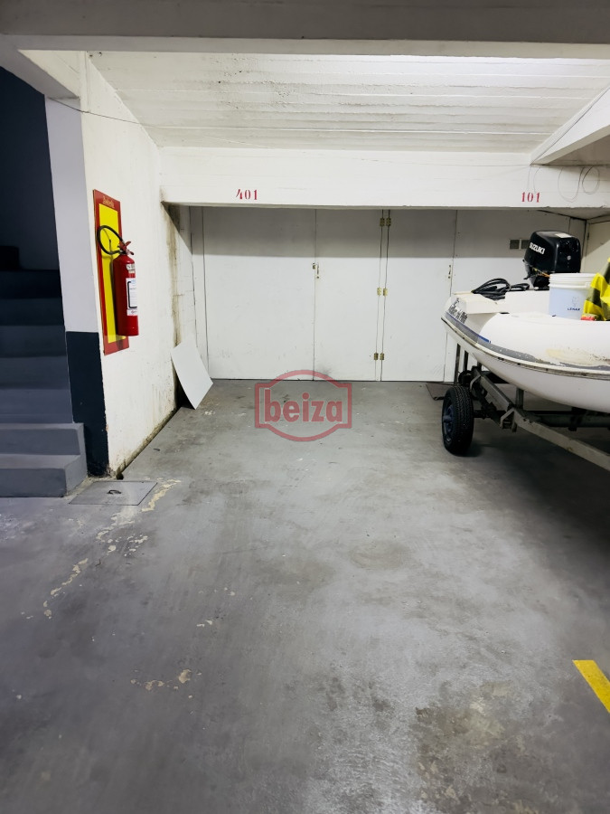 Apartamento ID.167012/Hermoso-apartamento-de-2-dormitorios-y-2-baños - Apartamento en venta, 3 dormitorios, vista al mar, primera linea, playa mansa.